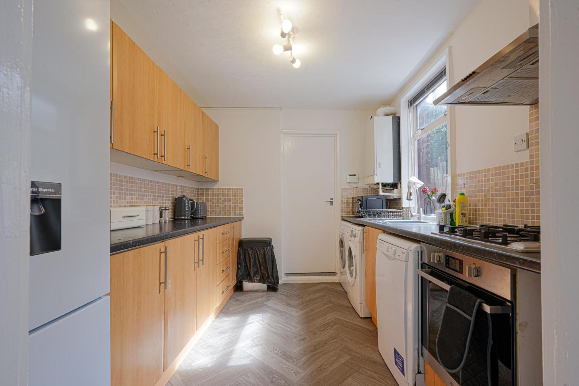 Modern Freshly Refurbed Home Luton Luton  Kültér fotó
